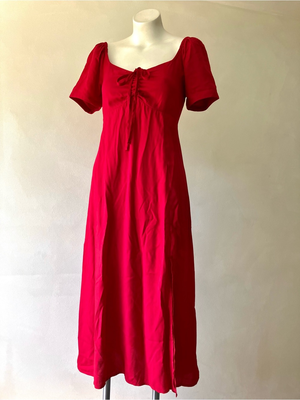 GAP Factory | Puff Sleeve Smocked Sweetheart Neckline Slit Midi Dress